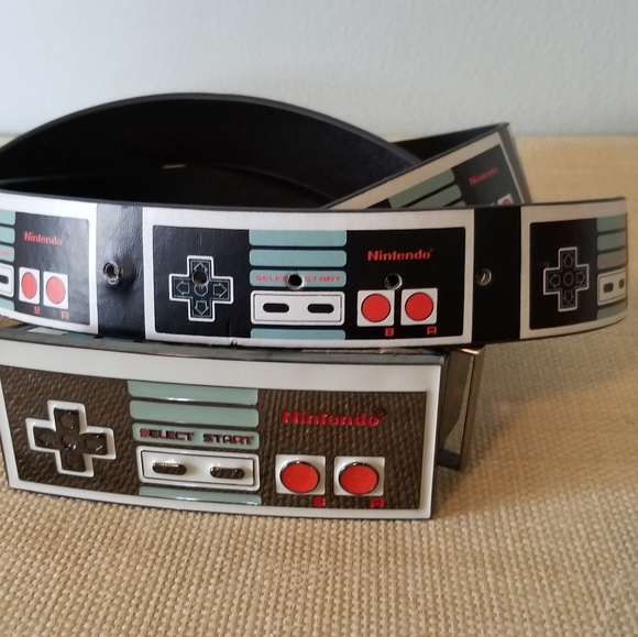 Nintendo Leather Belt and Belt Buckle - Picture 1 of 4